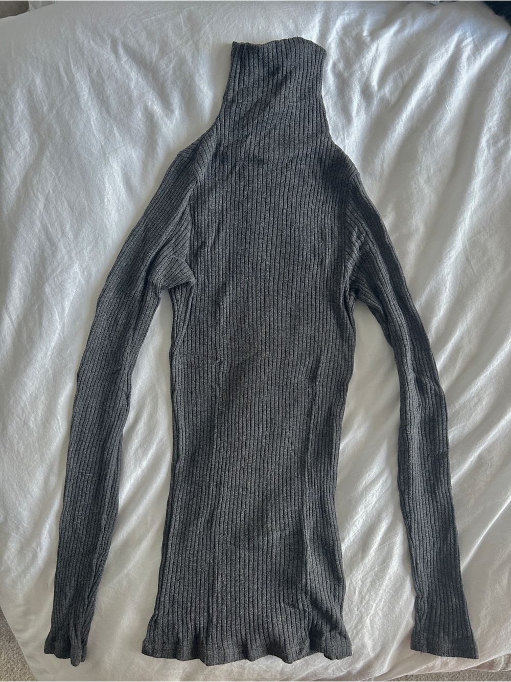 Club Monaco Ribbed Charcoal Turtleneck Sweater - Women's